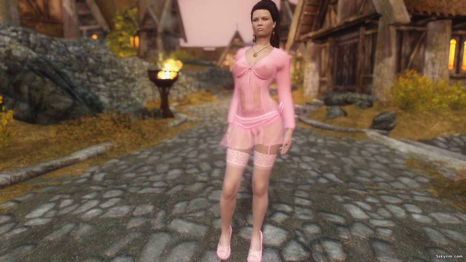 Skyrim-Pink clothes UNP-HDT (розовая одежда)
